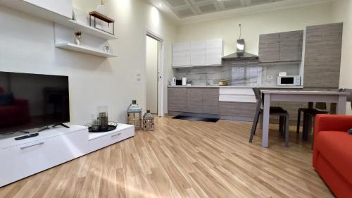 Borgo Roma Apartment | Suite Fronte Fiera 2