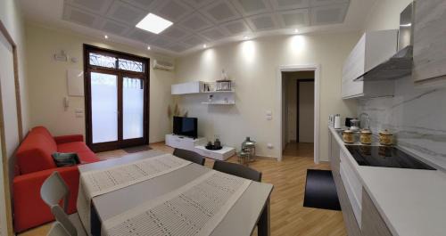 Borgo Roma Apartment | Suite Fronte Fiera 2