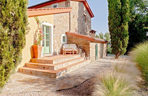 Monteverdi Marittimo House | Suite immersa nel Giardino Emozionale della Gualda Vecchia, SPA all'aperto esclusiva a pagamento