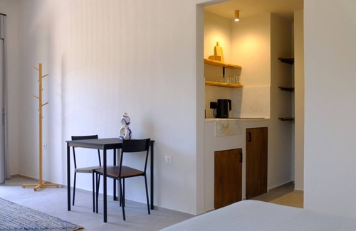 Komnina Apartment | Suite in Evia Bay hotel Edipsos