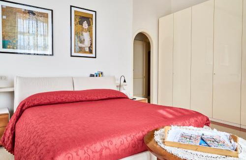 Vomero House | Suite Klimt P.zza Amedeo