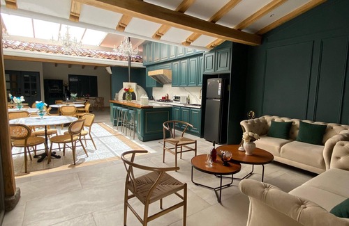 San Blas Apartment | Suite Moderno Colonial en el Centro Histórico de Cuenca