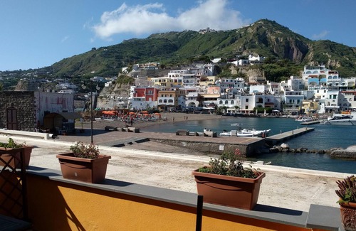 Sant'Angelo House | Suite-Suite-Jacuzzi-Terrace-Suite