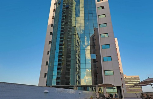 Pina Apartment | SUITE WITH BALCONY WITH VIEW OF THE MANGROVE AND PART OF THE SEA