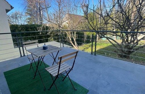 Melun House | ❤️Suite with Jacuzzi privé❤️ 20min from Fontainebleau