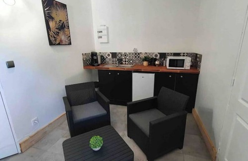 Hebuterne House | Suite with private, unlimited spa