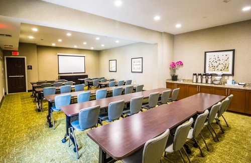 Plano Condo | Suite with Roll in Shower | Free Wi-Fi and Free Breakfast