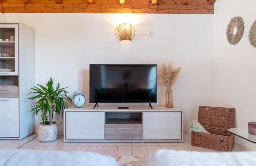 Lugano Apartment | Suite With View - Free Parking - Appartamento Aurora Lugano
