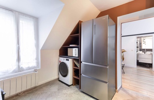 Chantilly Apartment | Suites Appart: full flat: 1 kingsize/1 conv sofa