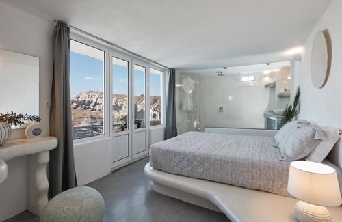 Santorini Hotel | Suites of the Gods Cave Spa Hotel