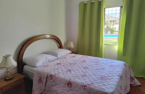 Planalto House | Suites Quartos Lindos Sobrado com Piscina no Centro