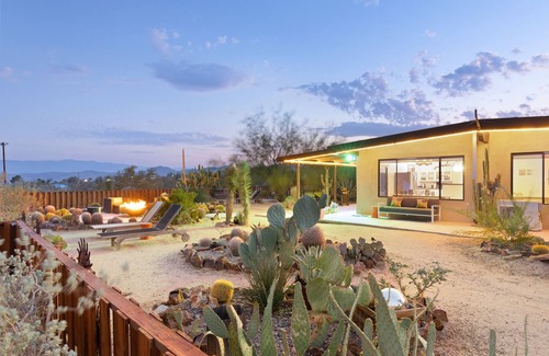Joshua Tree House | Sukha Life Hideaway - Hot Tub, Fire Pit, Privacy & Endless Views 1 Bedroom Home by RedAwning