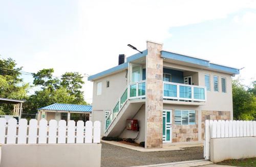 El Combate Apartment | Summer Apt Minutes From The Beach