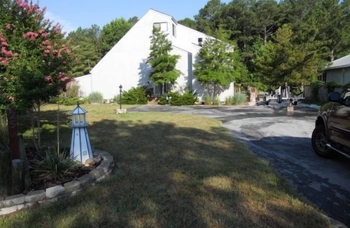 Ocean Pines House | Summer Breeze - Waterfront Cottage For Rent