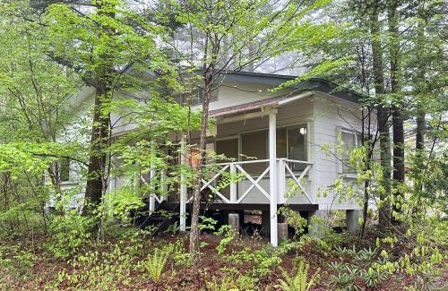 Tsumagoi House | Summer Cool Forest Cottage-北軽井沢 夏涼の森コテージ-