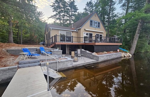 East Wakefield Cottage | Summer Days on the Lakefront of Beautiful Belleau Lake