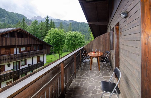 San Vito di Cadore Apartment | Summer in the mountains
