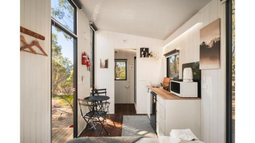 Howes Creek House | Summer Lea 2 by Tiny Away