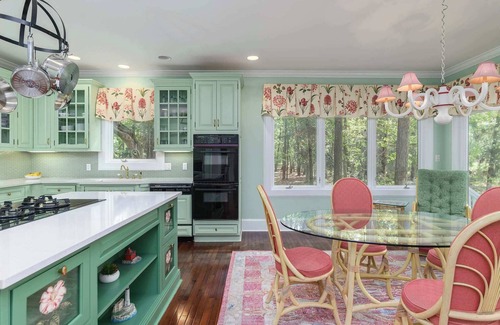 Melrose on the Beach House | Summer Salt Cottage - Private 4bdr Retreat