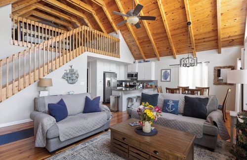 Seneca House | Summer weeks are booking FAST! Get yours booked today!