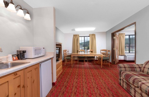 Summerset Hotel | Summerset Hotel & Suites