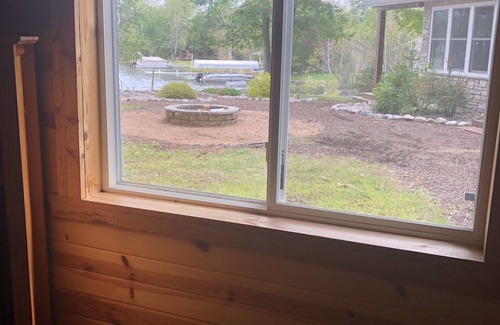 Townsend House | Summertime Fun at crystal clear Archibald Lake for your Large Group!