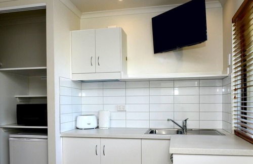 Townsville Hotel | Summit Motel