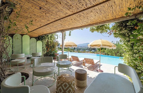 Les Restanques Apartment | Sumptuous Provençal Villa - Grimaud Hills - 12BR/24p