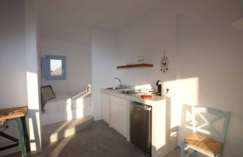 Kamari Resort | Sun Anemos Resort-superior Suite
