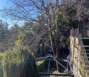Lesa House | Sun Lake House and Hill