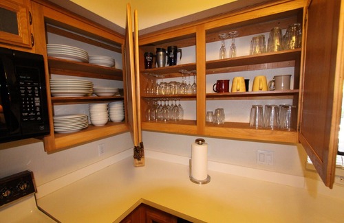 Elkhorn Village Condo | Sun Valley Condo. Super clean and well appointed