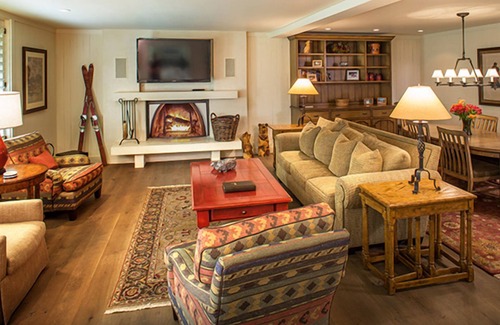 Elkhorn Hotel | Sun Valley Resort, Lodge II Two Bedroom Apartment