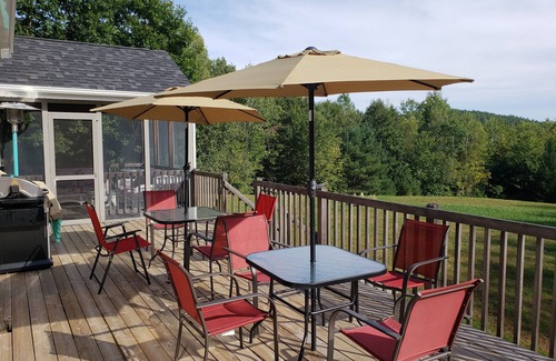 Sunapee House | Sunapee Four Season Getaway with a Mountain View - Foliage, Hiking, Skiing, Lake