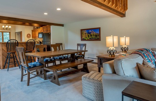 Elkhorn Village Condo | Sunburst Condo 2772 - Great for Families, Hot Tub Onsite