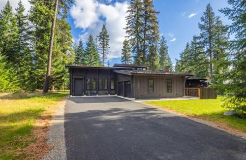 Roslyn House | Suncadia Single Story 4 Bdrm Home with Hot Tub