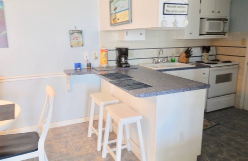 Gulf Shores Condo | SUNCHASE 101/1st floor, direct Gulf front, ALL INCLUSIVE PRICING