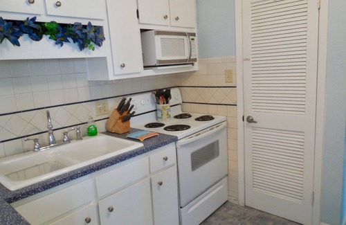 Gulf Shores Condo | SUNCHASE 101/1st floor, direct Gulf front, ALL INCLUSIVE PRICING