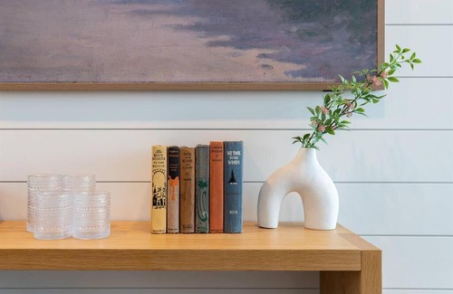 Sundance House | Sundance A-Frame 5 Min Walk to Resort & XL Hot Tub