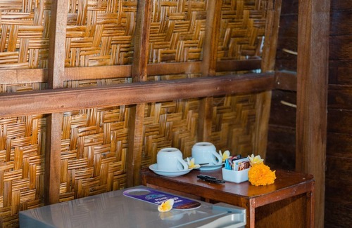 Penida Island House | Sundi Ocean Bungalow 1 (Deluxe Hut Ocean View )