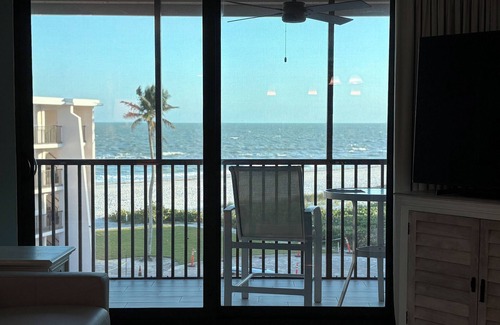 Sanibel Condo | Sundial Resort - Magnificent Gulf View condo - B402