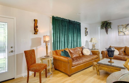 Florissant House | ‘Sunland Hills’ Home w/ Theater Room & Fire Pit!