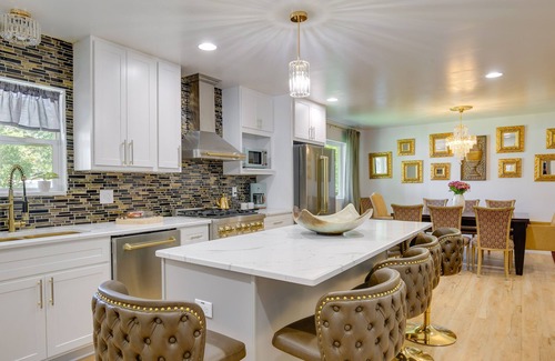 Florissant House | ‘Sunland Hills’ Home w/ Theater Room & Fire Pit!