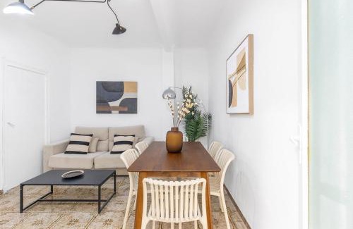 San Anton Apartment | Sunlight Escape in Alicante Old Town