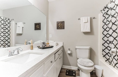 Cartersville House | Sunlit Cartersville Cottage