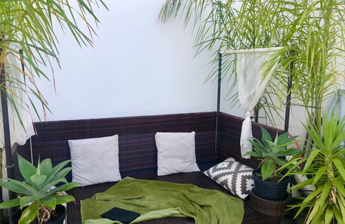 Mexilhoeira Grande House | Sunny Algarve Retreat in Mexilhoeira Grande