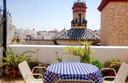 San Vicente Apartment | Sunny Attic With Private Terrace 'El Colmo' in Historic Center VFT/SE/00245