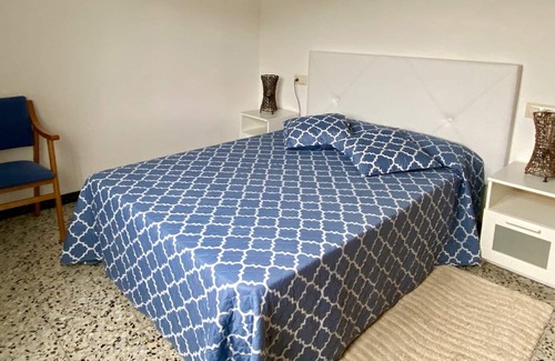 Viveiro House | Sunny, comfortable home with a lovely garden in a quiet, peaceful location.