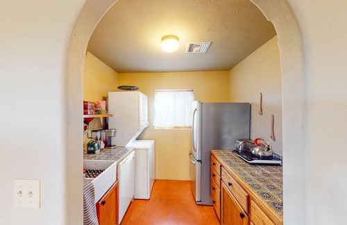 Tucson House | Sunny guest house with private washer/dryer & central AC - dog-friendly