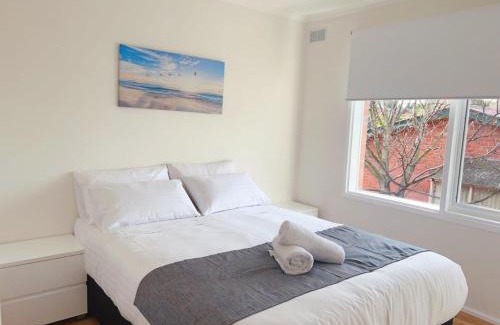 Dynnyrne Villa | Sunny Retreat House