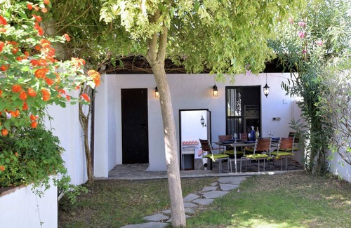 Rute House | Sunny Rute Villa with Pool